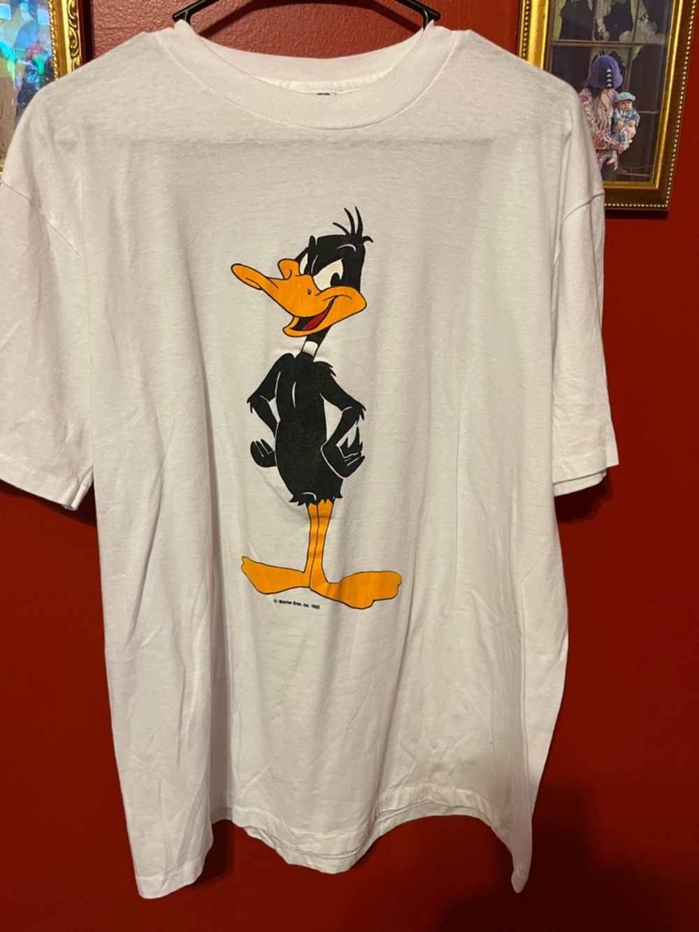 White Daffy Duck Graphic Tee - Men's Casual Shirt